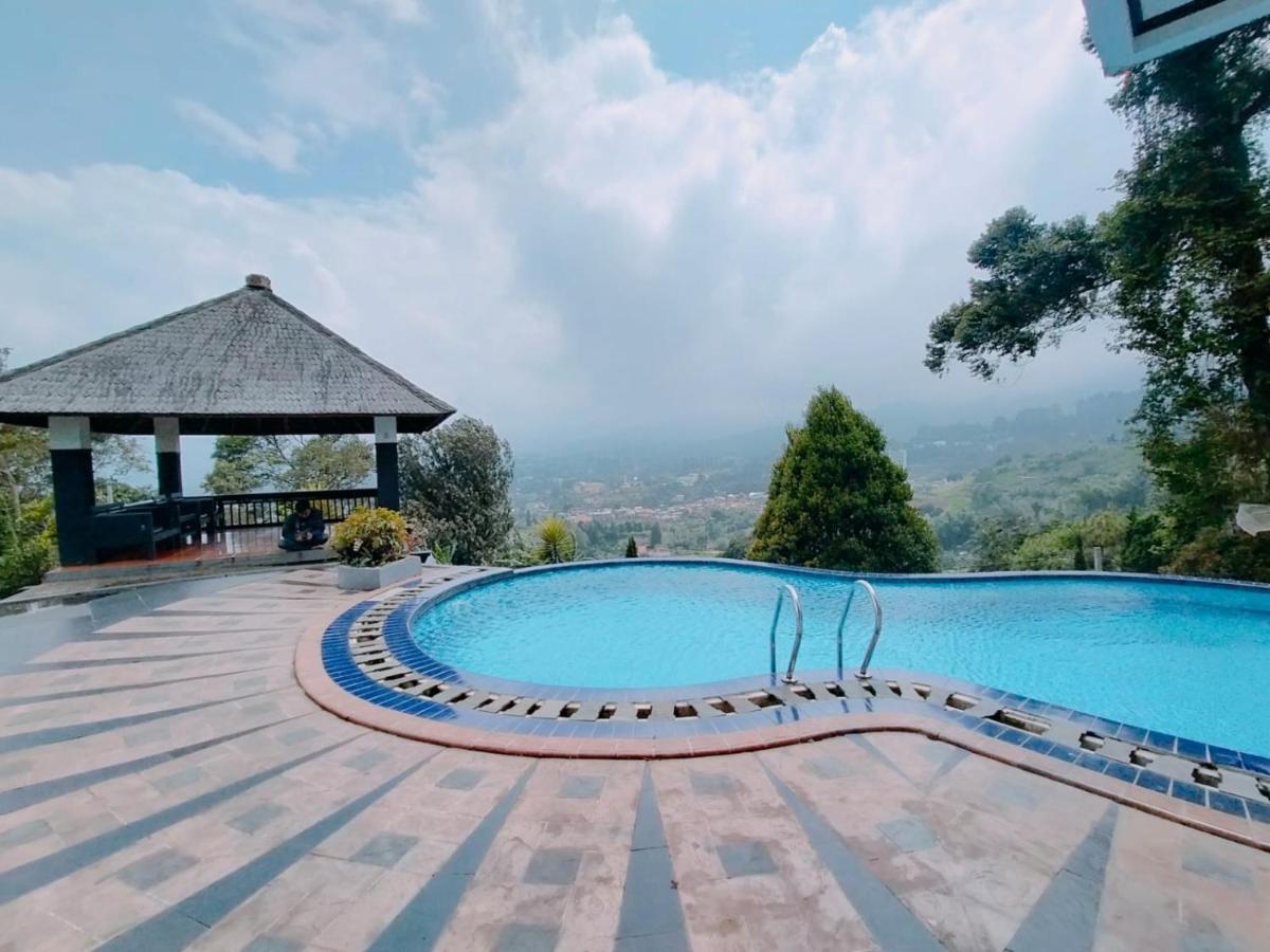Cimacan Villa Santika Puncak Pass מראה חיצוני תמונה