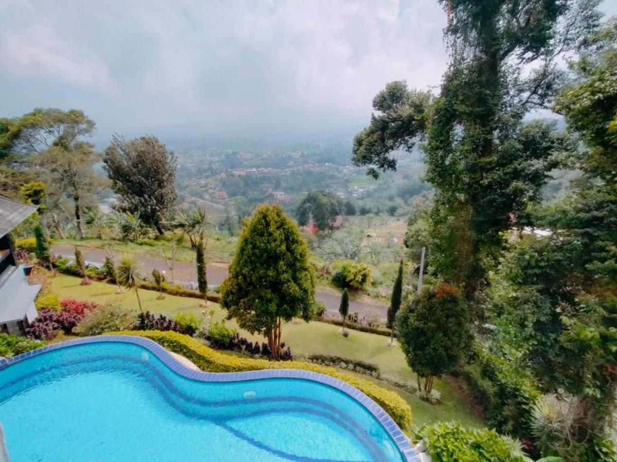 Cimacan Villa Santika Puncak Pass מראה חיצוני תמונה
